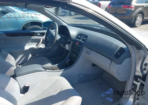 2002 Mercedes-Benz Clk 430 из США, поврежденный, VIN WDBLK70G12T129233